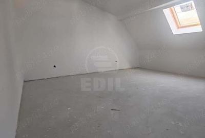 Apartament cu 3 camere semidecomandat în Florești - 5