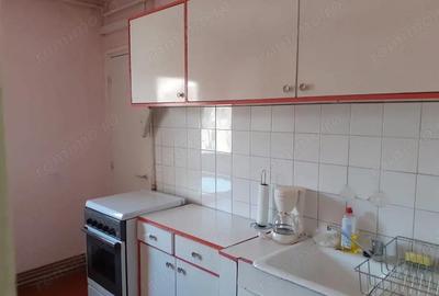 Apartament cu 3 camere decomandat în Odobescu - 2
