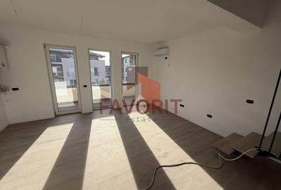 Comision 0%. Etaj 2. Apartament pe 2 nivele. 2 bai. 2 locuri de parcare - 2
