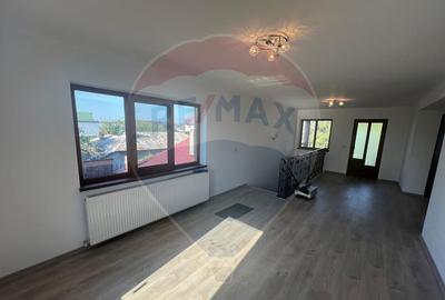 Casa / Vila 5 camere Golesti - 5