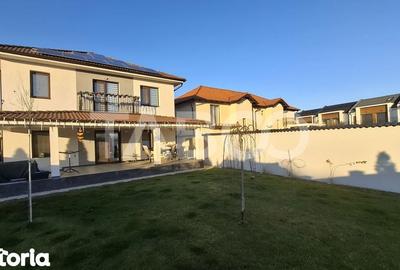 Casă cu 4 camere cu Teren 172 Mp în Șelimbăr