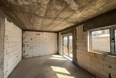 Casă cu 5 camere cu Teren 480 Mp în Central - 3