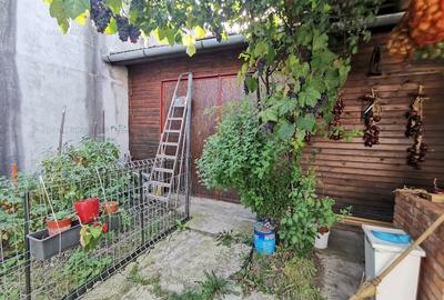 Imobil 3 apartamente, posibilitate spatiu comercial stradal Bdul Grivitei - 10