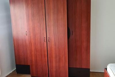 Apartament cu 2 camere semidecomandat în Dacia