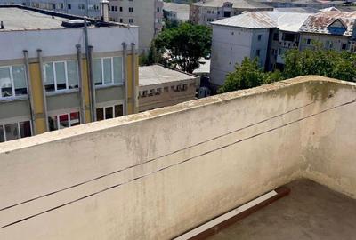 Apartament cu 3 camere decomandat în Central - 7