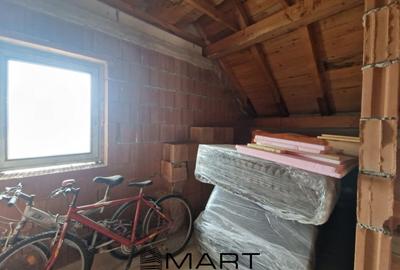 Casa la rosu in Sura Mare - 10