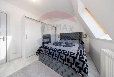 Casă cu 4 camere cu Teren 250 Mp în Vest - 22