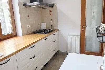 Birou, de 150 mp, în Unirii - 5