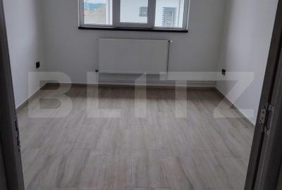 Casa de vanzare, cu 6 camere, 288 mp, zona Voinesti - 8