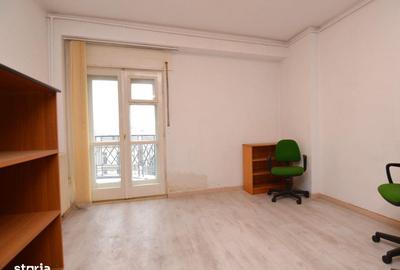 Apartament cu 4 camere decomandat în Unirii - 5