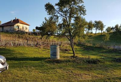 Teren livadă cu panoramă superbă Dealul Malului pentru casă sau cabană - 4