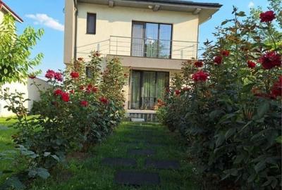 Vila | Dobroesti - Fundeni | Centrala proprie | Garaj | 3x-AC - 7