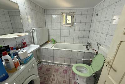 Casă cu 3 camere cu Garaj în Central - 11