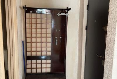 Tomis Nord-Tulcica, apartament cu 3 camere decomandat etajul 1 - 5