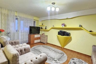 Apartament 2 camere Bloc stradal Micro 18 - 1