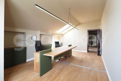 Apartament cu 4 camere potrivit pentru birouri fara trafic - 6