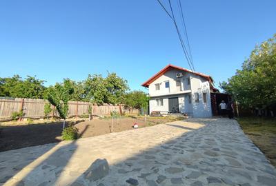 Casă cu 4 camere cu Canalizare în Petrăchioaia - 2