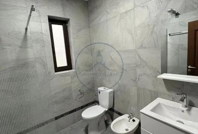 Casă cu 3 camere cu Teren 700 Mp în Central - 13