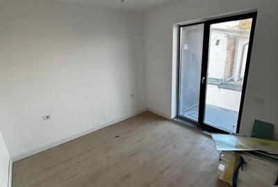 Casă individuală cu 4 camere cu Canalizare în Bucureștii Noi - 9