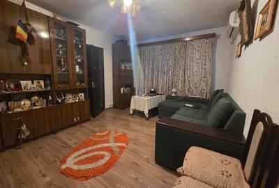 Apartament cu 3 camere semidecomandat în Alexandru cel Bun - 2