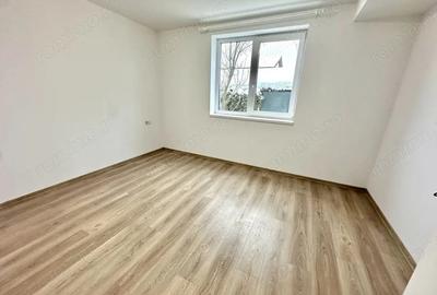 Casă cu 3 camere cu Teren 350 Mp în Central - 3