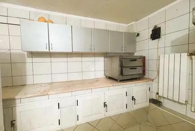 Spațiu comercial, de 175 mp, în Central - 14