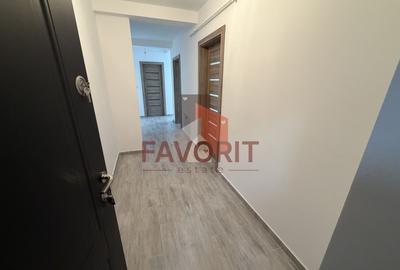 Etaj 2. Disponibil imediat. Decomandat. TVA 21% inclus in pret - 3