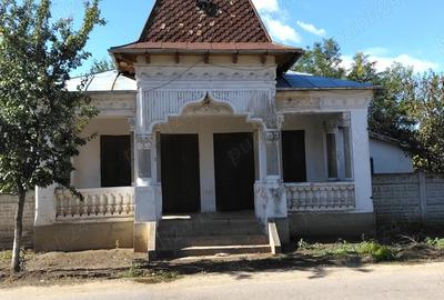 Casă cu 4 camere în Cioroiași - 2