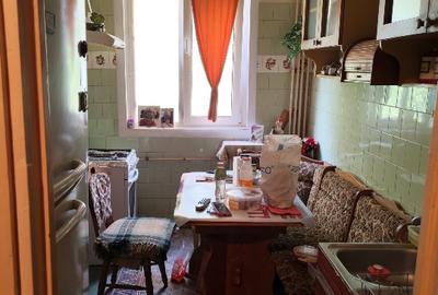 Apartament cu 3 camere decomandat în Drumul Taberei - 7