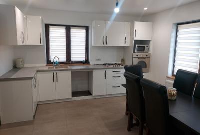 Casă cu 4 camere în Frătăuții Vechi - 2