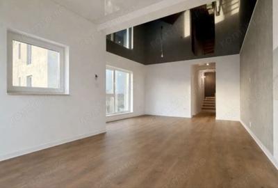 Casă cu 4 camere cu Teren 300 Mp în Săcălaz