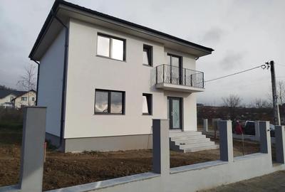 Casă cu 3 camere în Burdujeni - 1