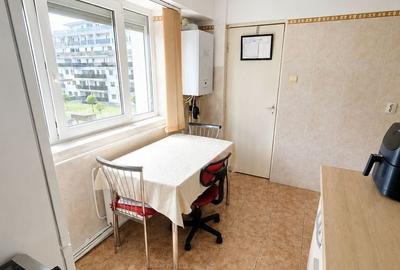 Apartament cu 2 camere decomandat în Între Lacuri - 3