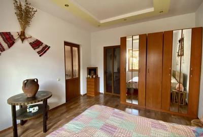 Apartament cu 2 camere la casa, Pet Friendly, situat central - pe Strada Lunga - 3