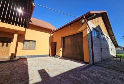 Casă cu 4 camere în Gugești - 2