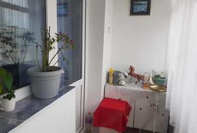 Vanz. Apart..2 cam. cf.1 dec, et.4 supr. utila 50.mp.+ balc.7 ml., aproape str.Randunici, Zona Obor - 6