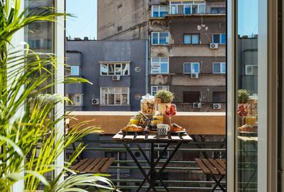 închiriere un studio cochet, recent renovat, situat în zona Piața Kogălniceanu - 2