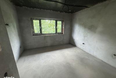 Casă cu 6 camere cu Teren 700 Mp în Breaza - 7