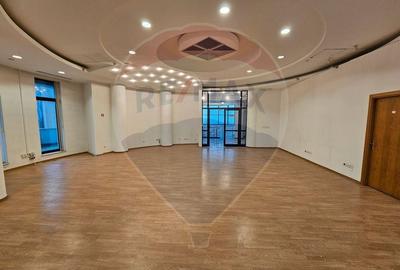 Spatiu de 202 mp + 64 mp terasa la etajul 5, zona ultracentrala - 2