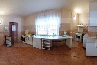 Spațiu comercial, de 1,200 mp, în Cheia - 7