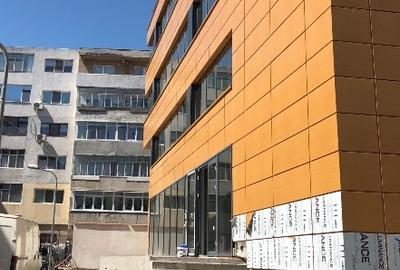 Birou, de 1,100 mp, în Central - 2