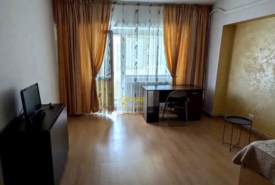 Apartament in zona Nicolina 3 camere - 3
