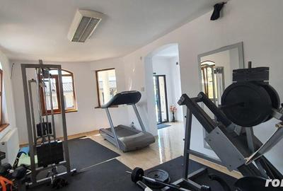 Cerghid - Vanzare pensiune / oportunitate afacere - Str. Principala - 12