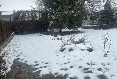 Teren de 300 mp, în Central - 2