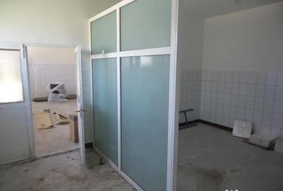 Casă cu 4 camere cu Teren 1400 Mp în Jariștea - 1
