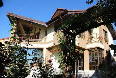 Casă cu 6 camere în Aluniș - 7