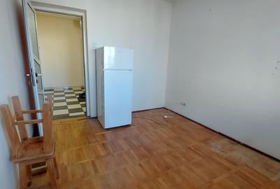 Apartament cu 3 camere semidecomandat în Titan - 5