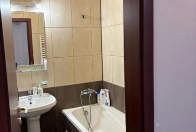 Apartament cu 2 camere decomandat în Titan - 10