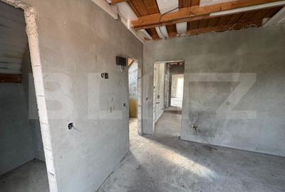 Casă individuală cu 10 camere cu Canalizare în Someșeni