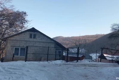 Casă în Bratca - 2